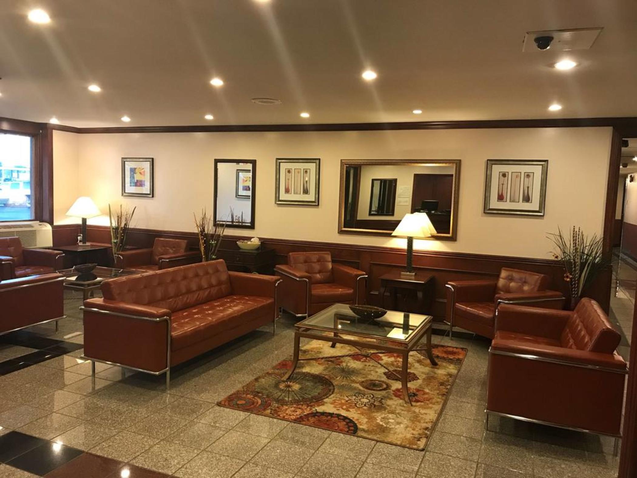 Ramada By Wyndham Albert Lea Dış mekan fotoğraf