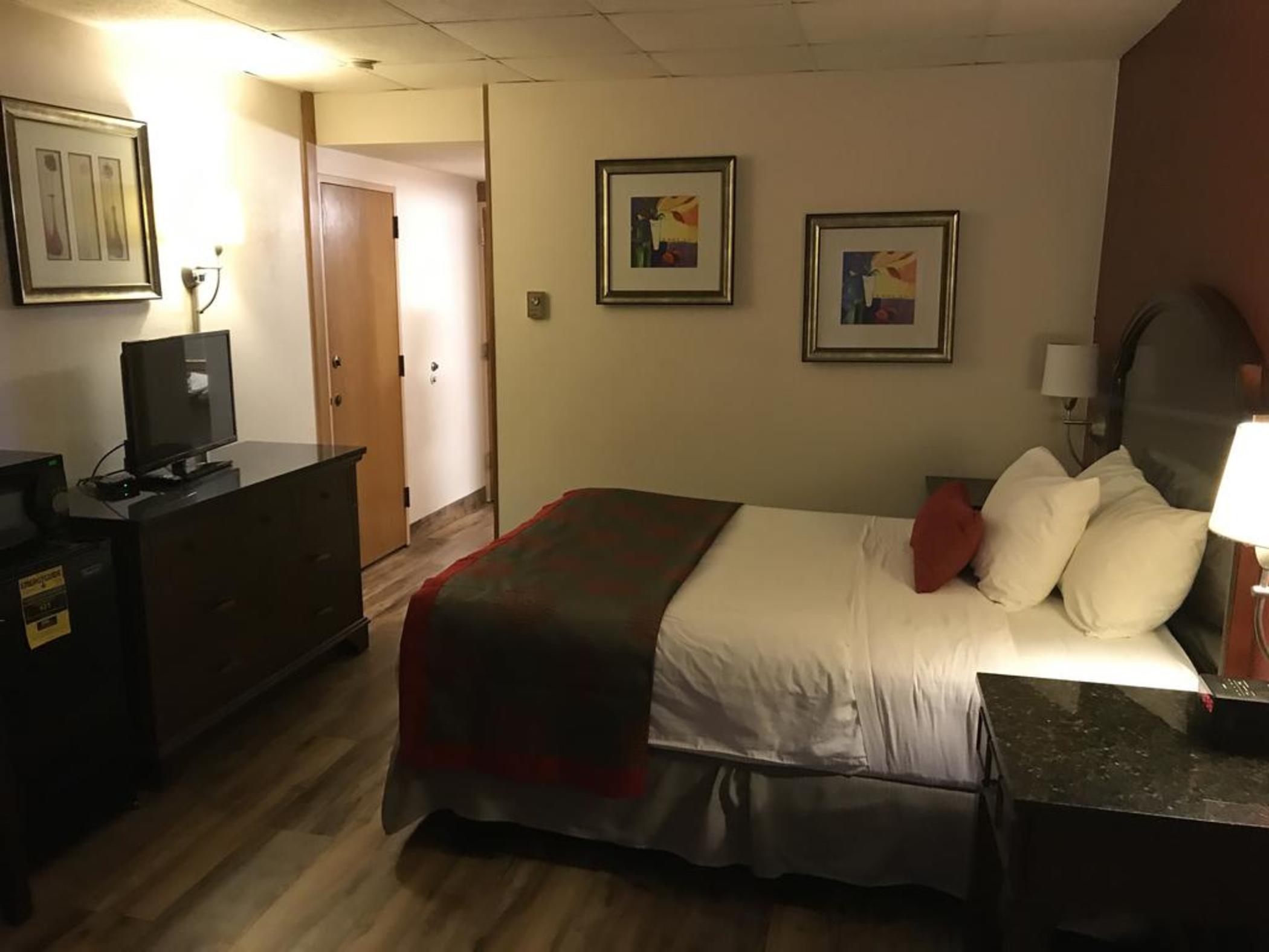 Ramada By Wyndham Albert Lea Dış mekan fotoğraf