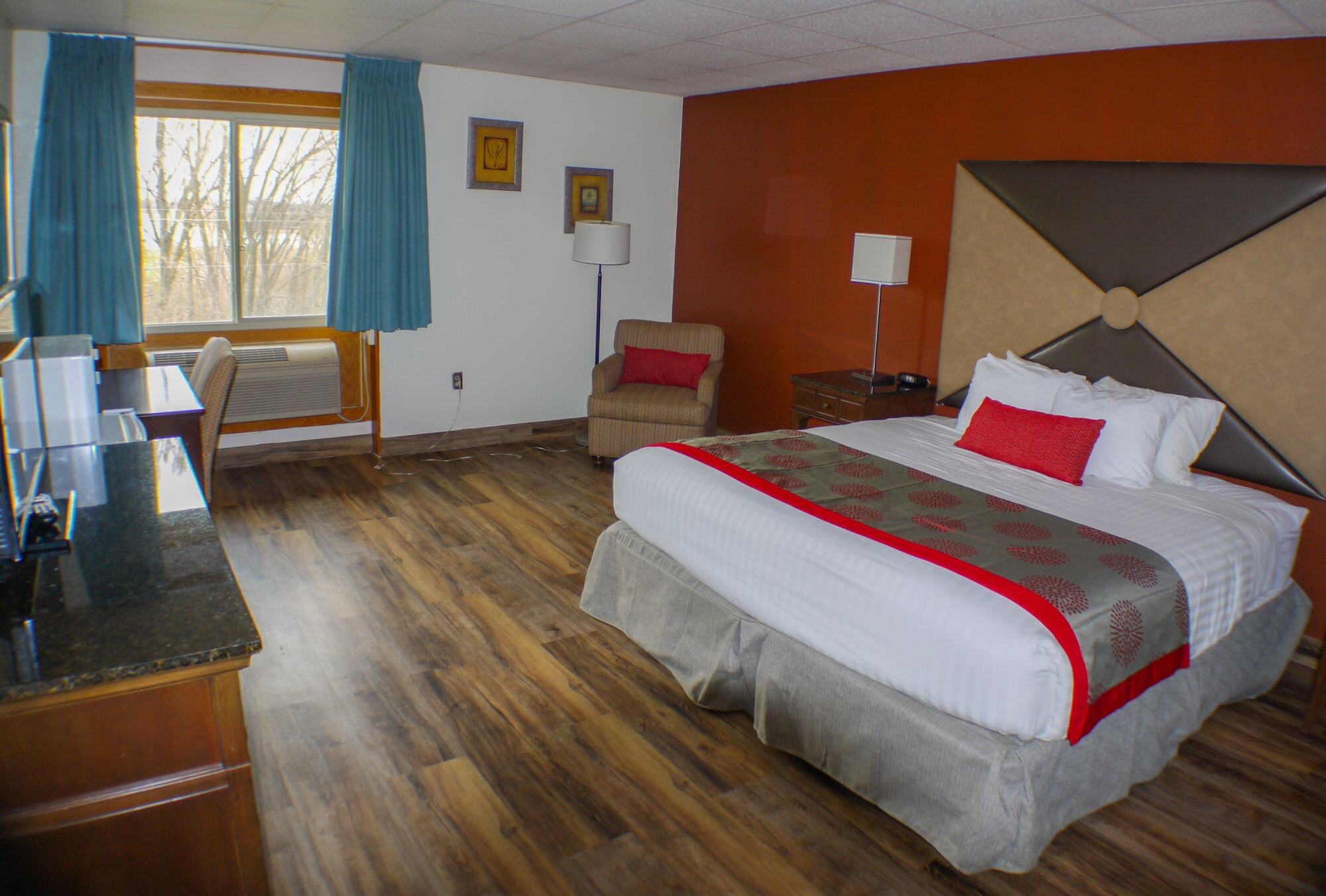 Ramada By Wyndham Albert Lea Dış mekan fotoğraf